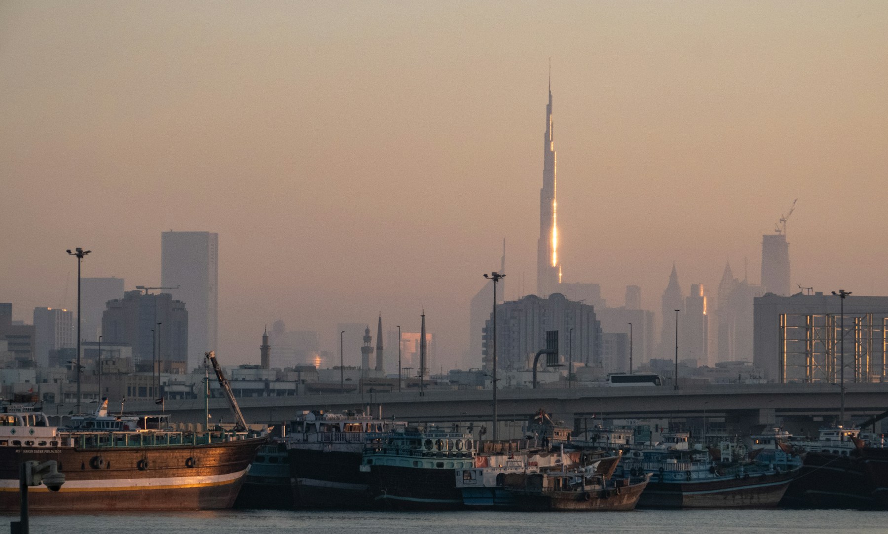 دبي destinasyonu